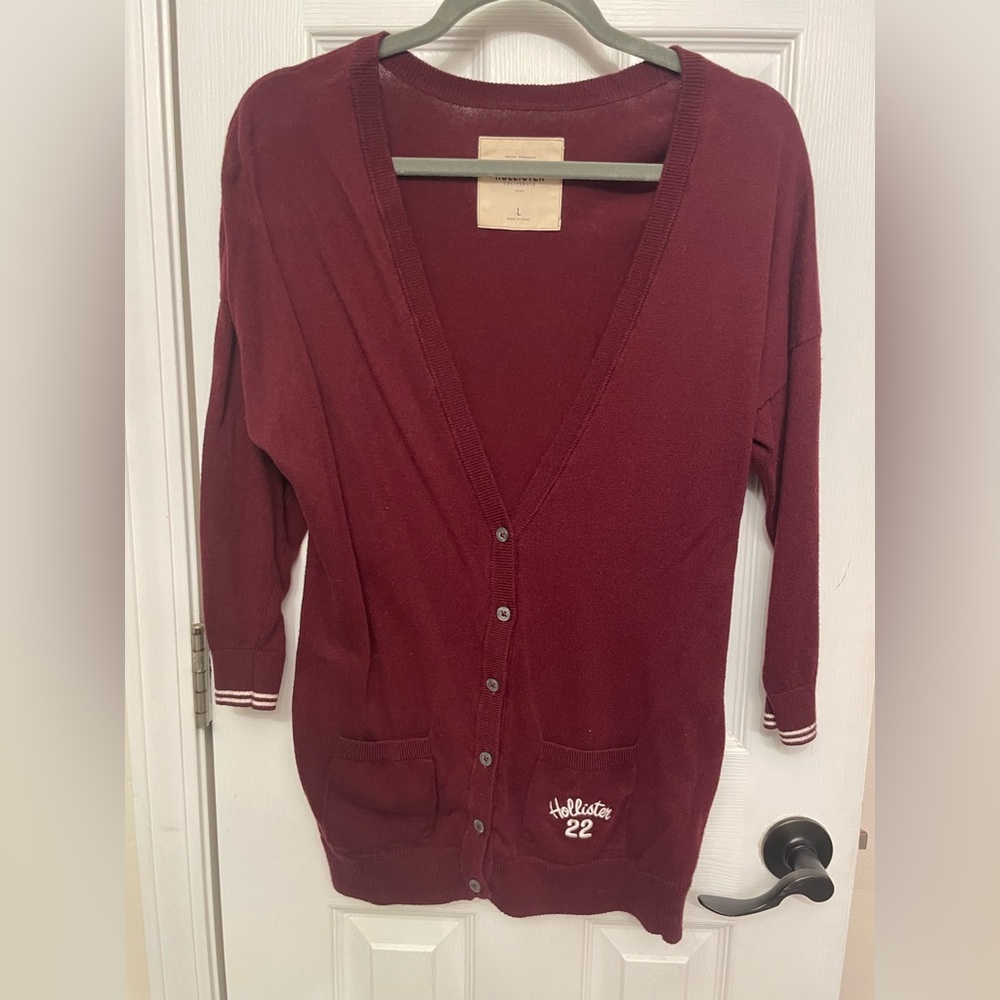 Hollister Boyfriend Sweater, size L, maroon